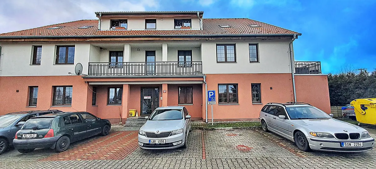 Pronájem bytu 1+kk 26 m², Za Humny · Chyňava