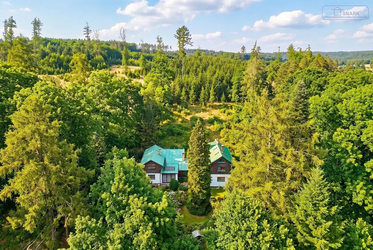 Prodej nemovitosti 300 m², Sportovní · Vlašim
