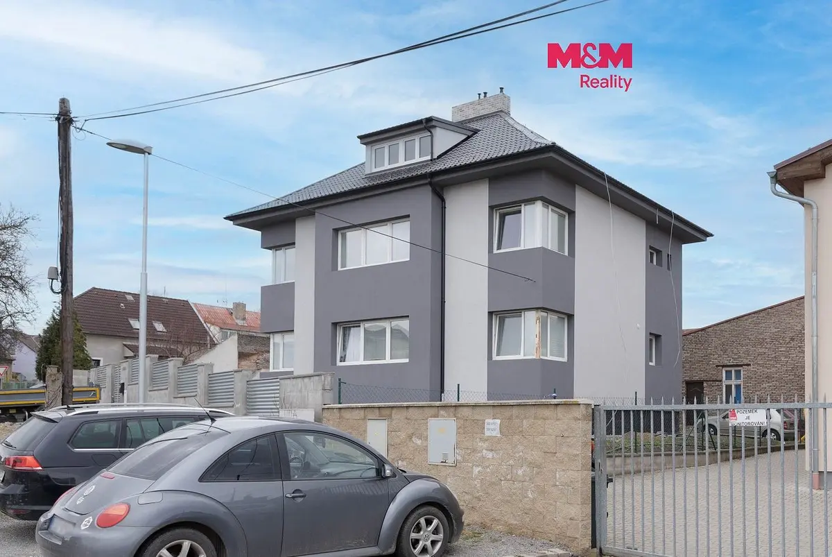 Prodej domu 870 m², Kladno
