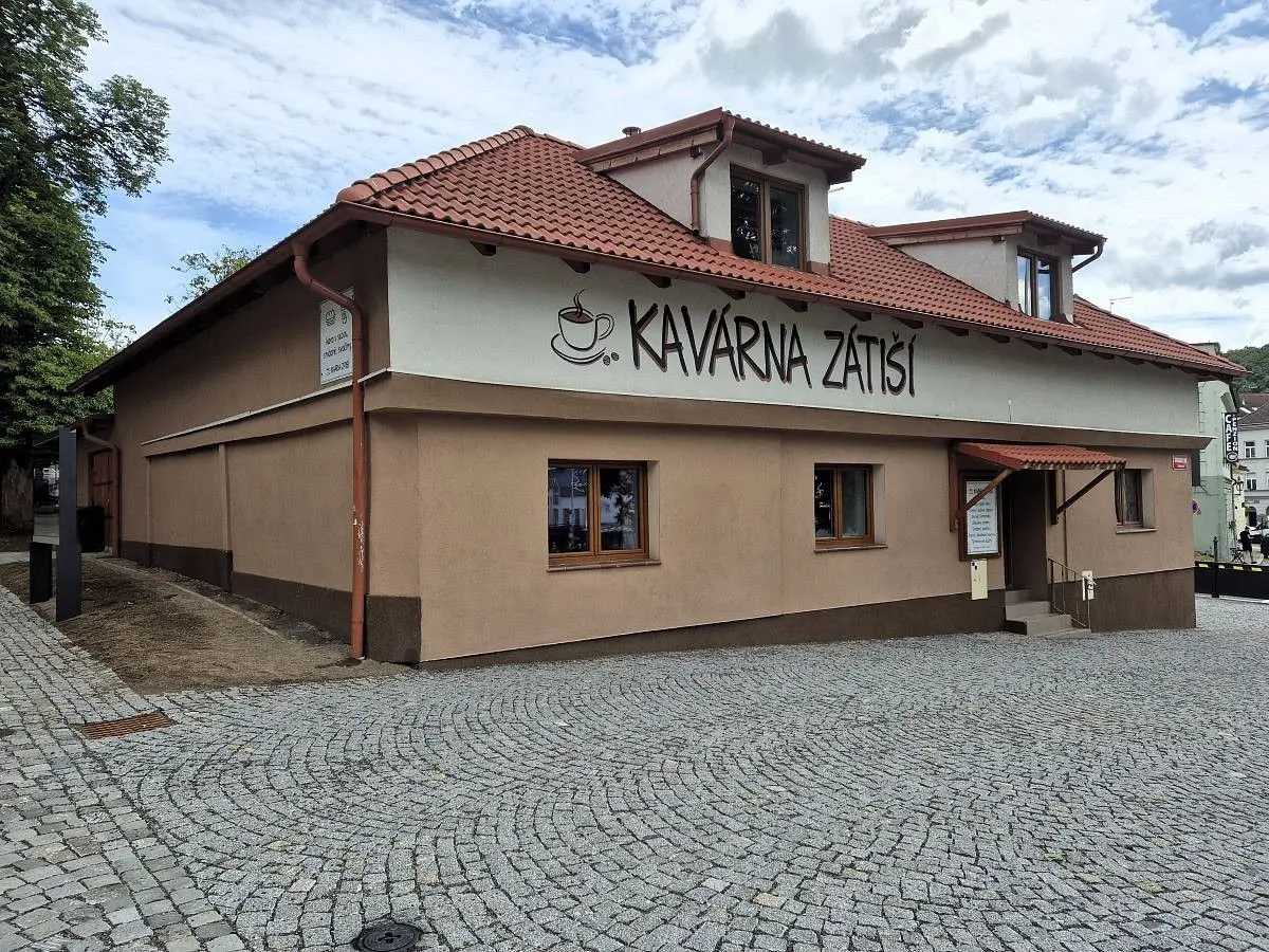 Pronájem komerčního prostoru 64 m², Jiráskovy sady · Příbram