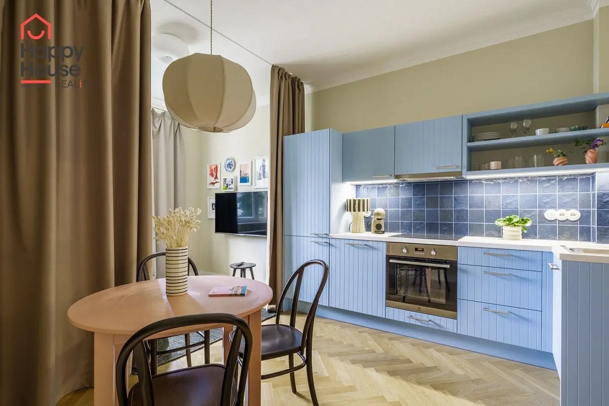 Pronájem bytu 2+kk 35 m², Myslbekova · Střešovice