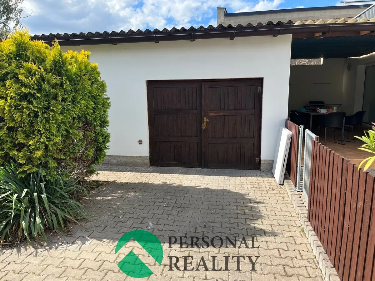 Pronájem nemovitosti 19 m², Růžová · Lobkovice · Neratovice