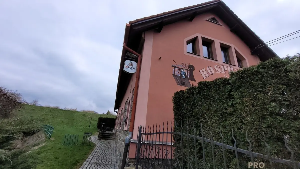 Pronájem komerčního prostoru 220 m², Babice u Šternberka · Babice