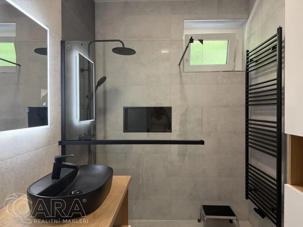 Pronájem bytu 2+1 80 m², K dubinám · Hodkovičky