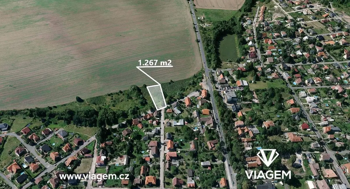 Prodej pozemku 1267 m², Újezd nad Lesy
