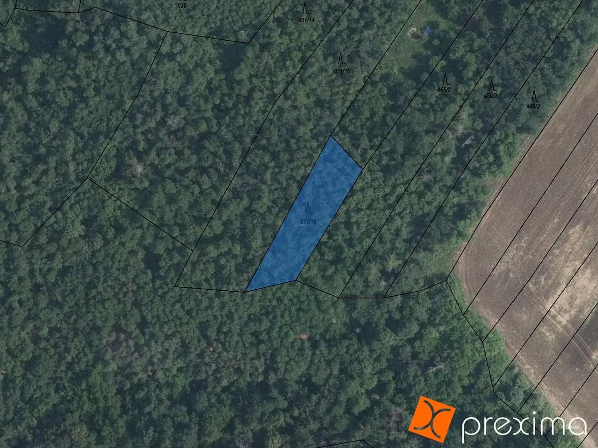 Prodej pozemku 419 m², Medlice