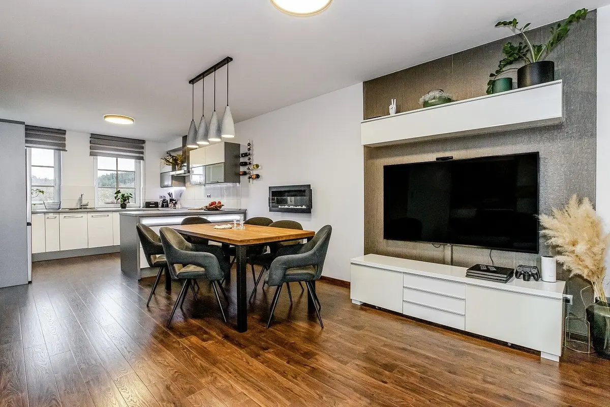 Pronájem domu 107 m², Karla Čapka · Hluboká nad Vltavou