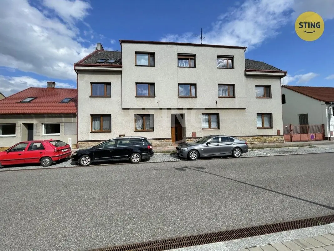 Prodej bytu 3+1 75 m², Husova třída · Nový Bydžov