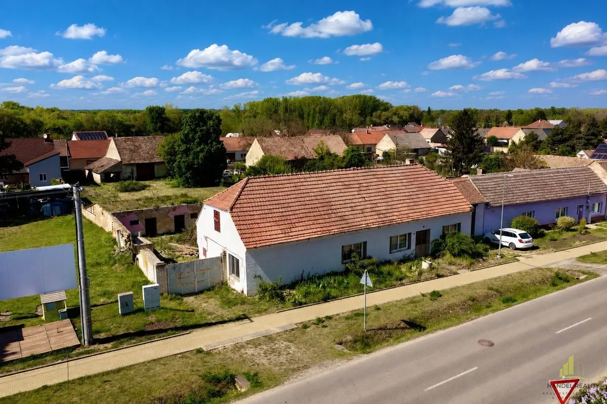 Prodej pozemku 1730 m², Brod nad Dyjí