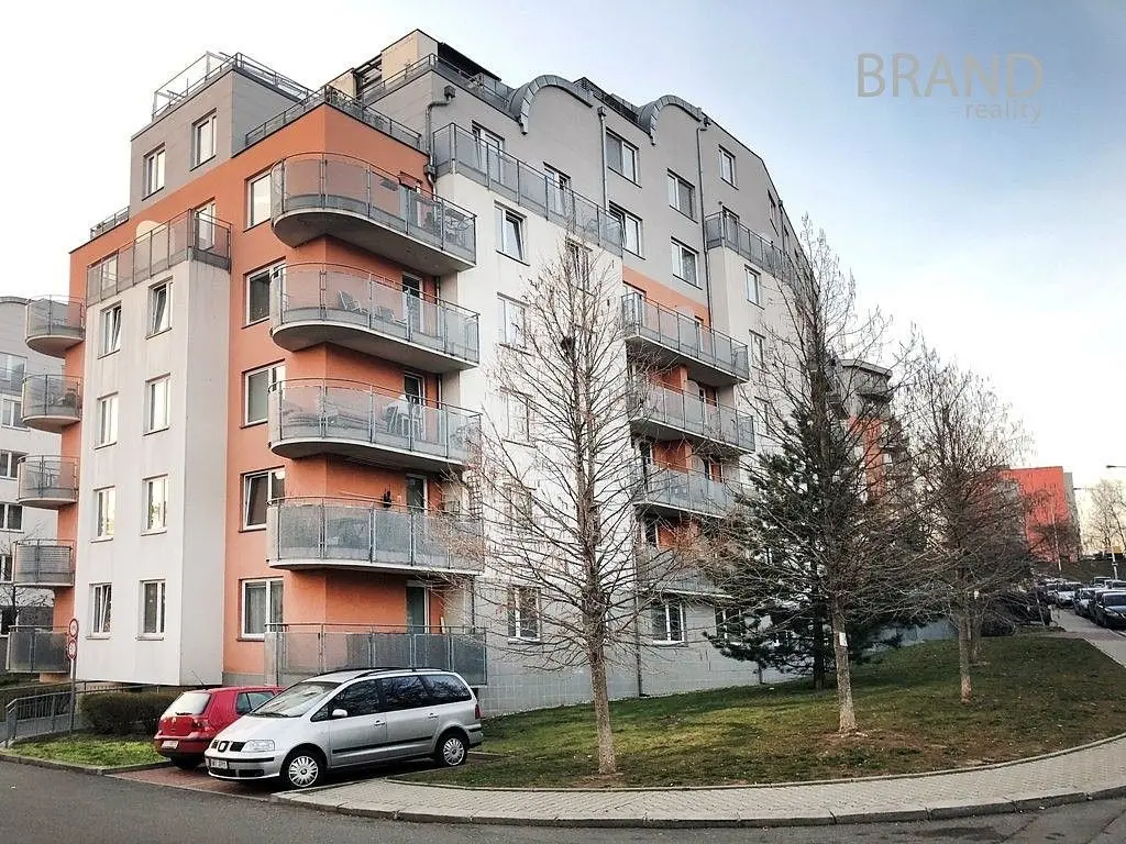 Pronájem bytu 1+1 49 m², Šárecká · Dejvice