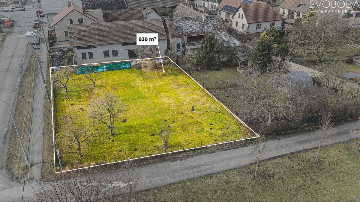 Prodej pozemku 838 m², Rusek · Hradec Králové