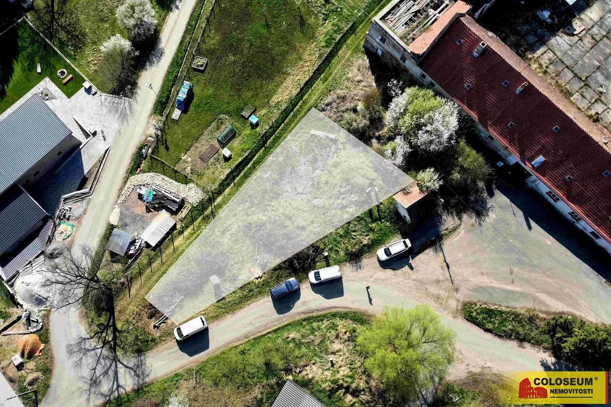 Prodej pozemku 460 m², Nemotice