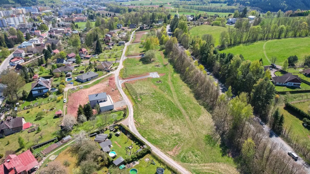 Prodej pozemku 1011 m², Horní Staré Město · Trutnov
