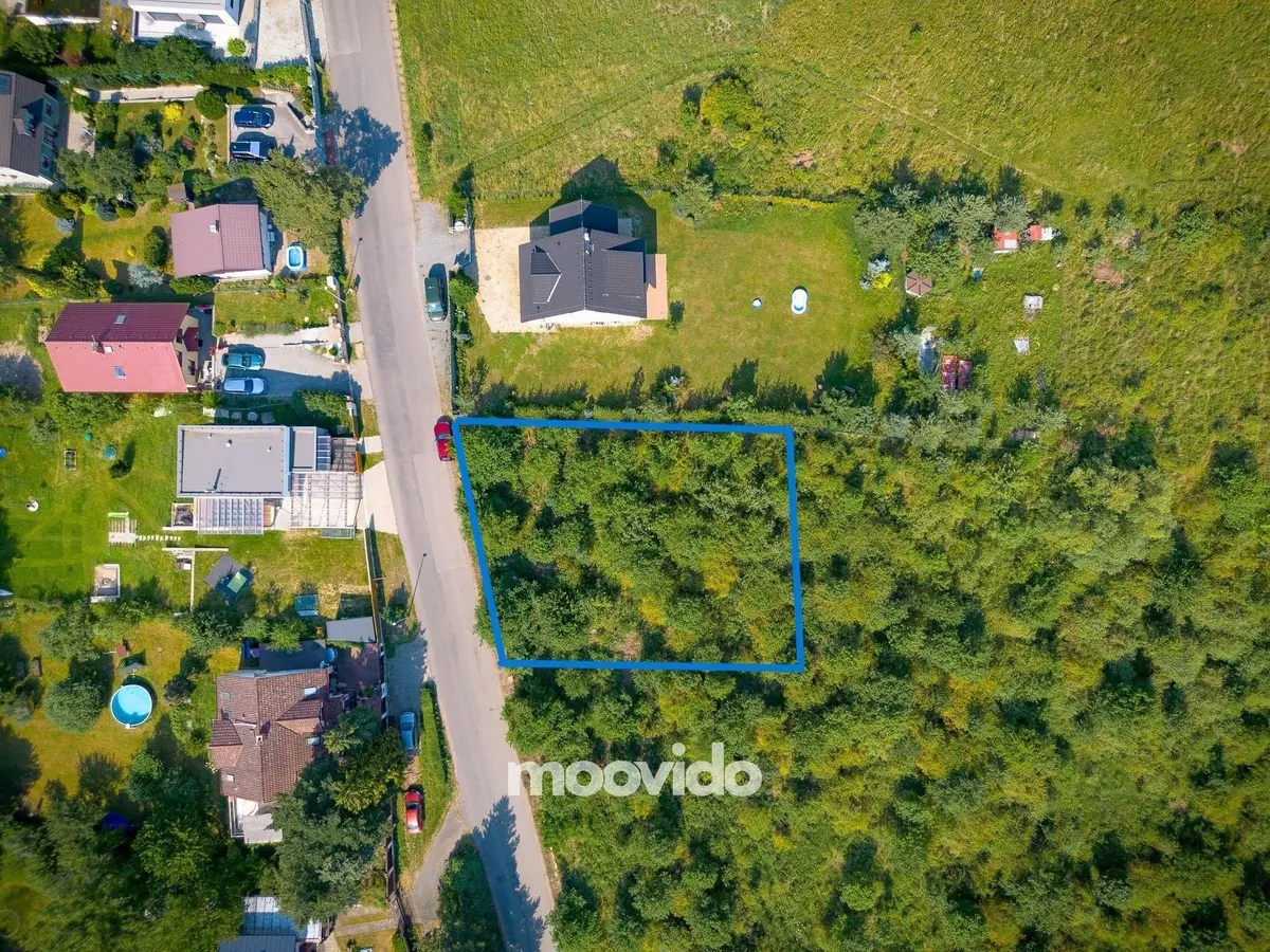 Prodej pozemku 744 m², Oddechová · Lipence