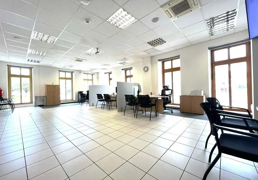 Pronájem komerčního prostoru 273 m², Kostelní · Domažlice
