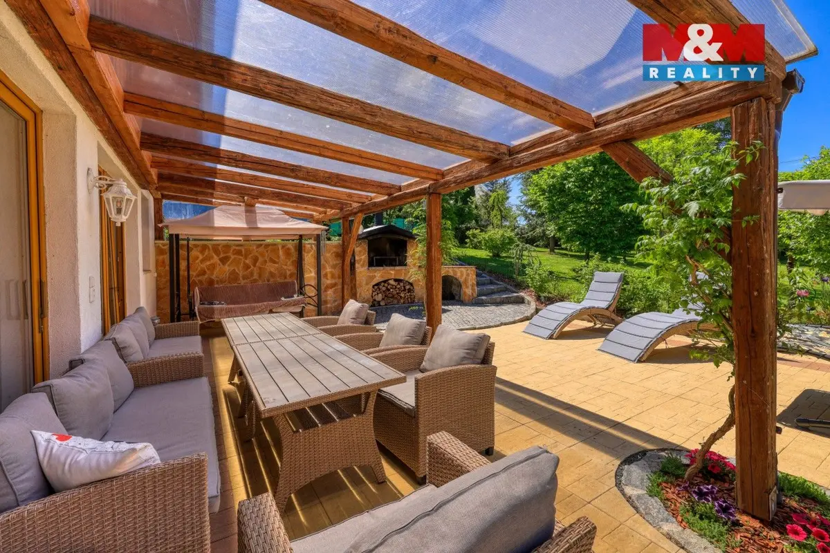 Prodej domu 466 m², Chodská Lhota