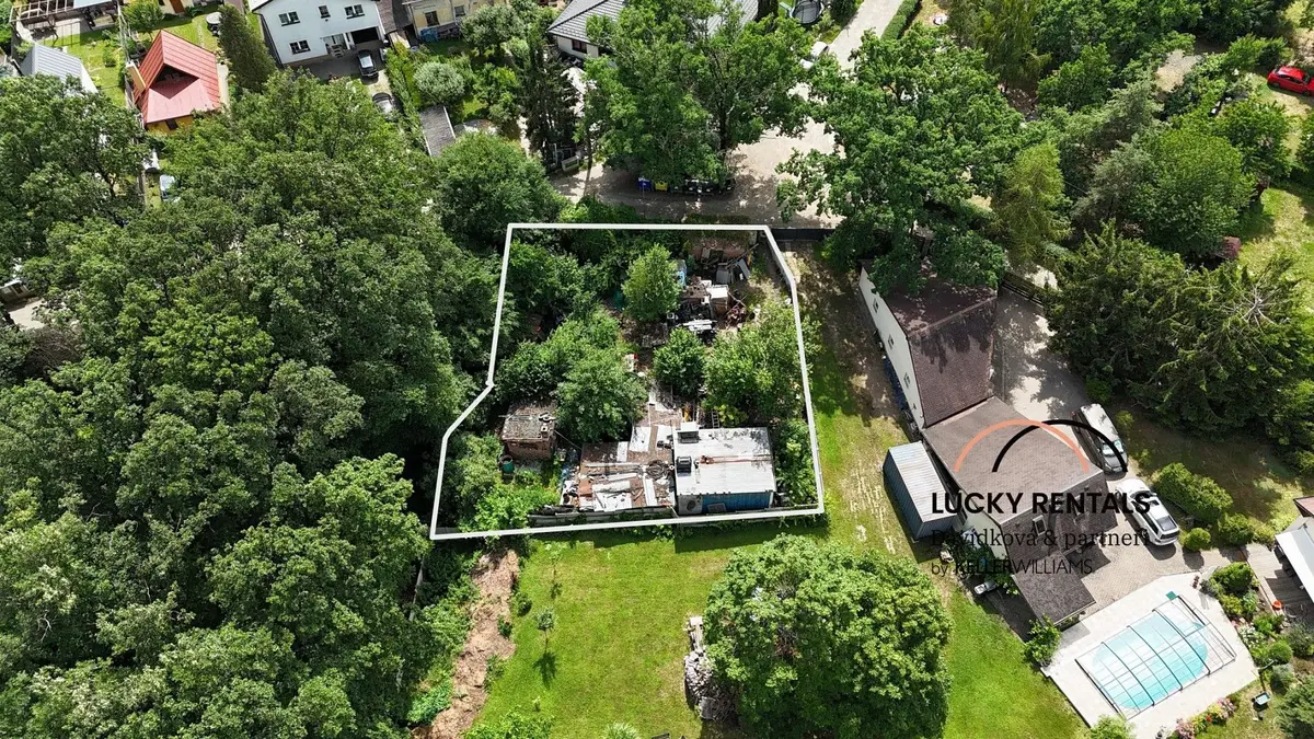 Prodej pozemku 610 m², Lhota u Dolních Břežan · Dolní Břežany