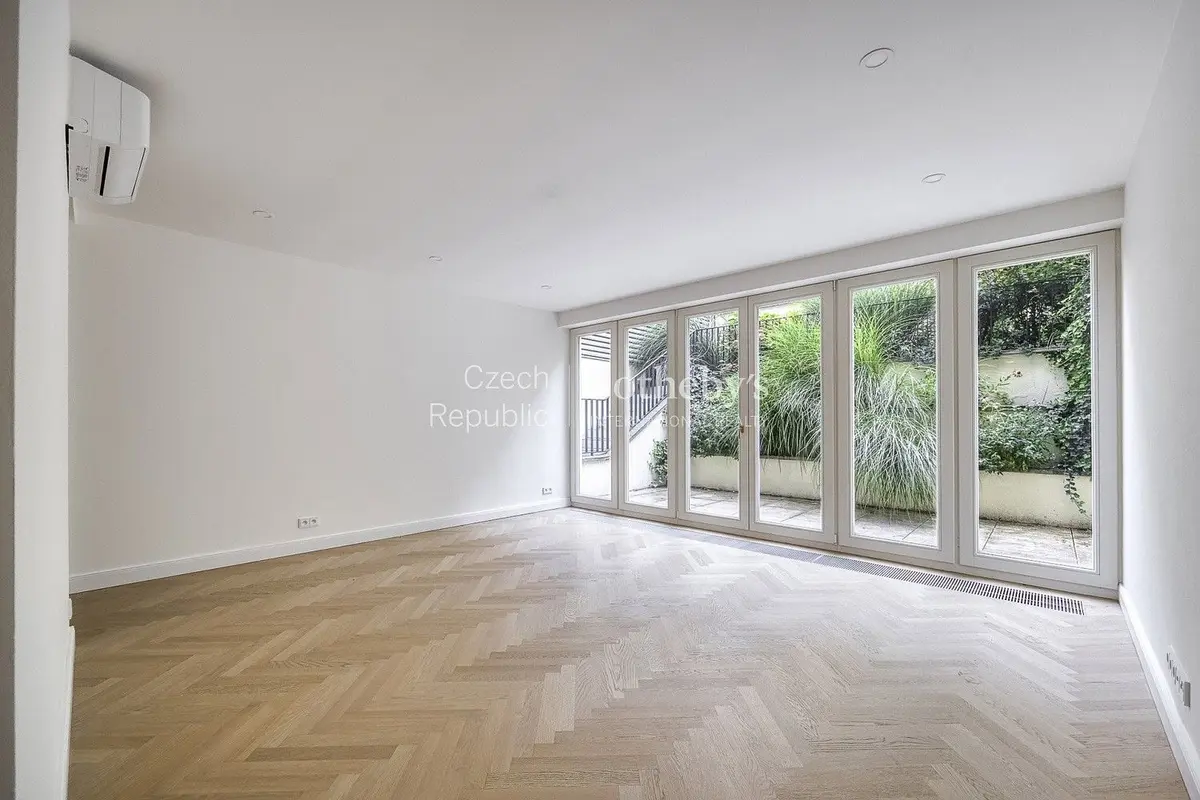 Prodej bytu 2+1 86 m², Mánesova · Vinohrady