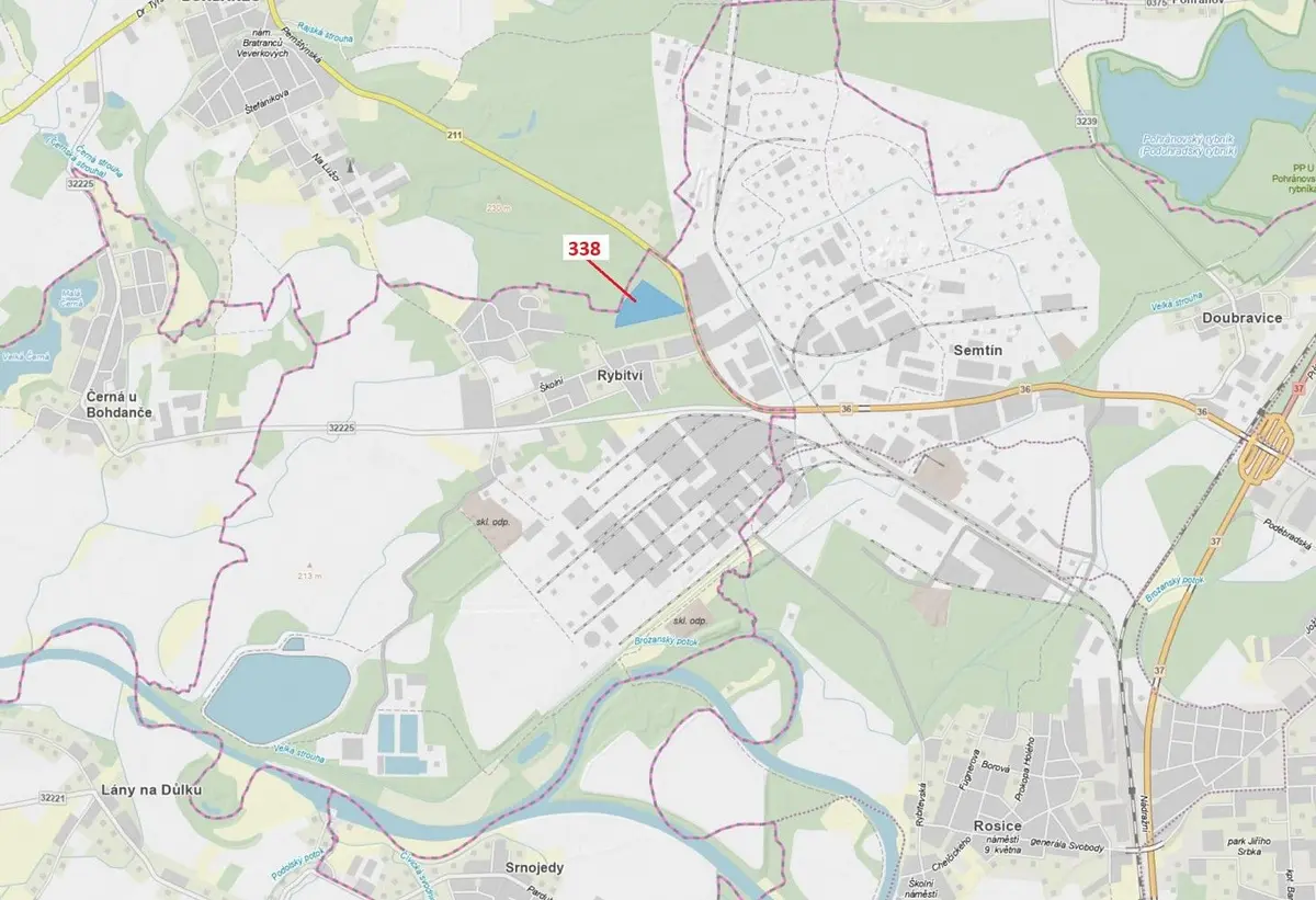 Prodej pozemku 37060 m², Rybitví