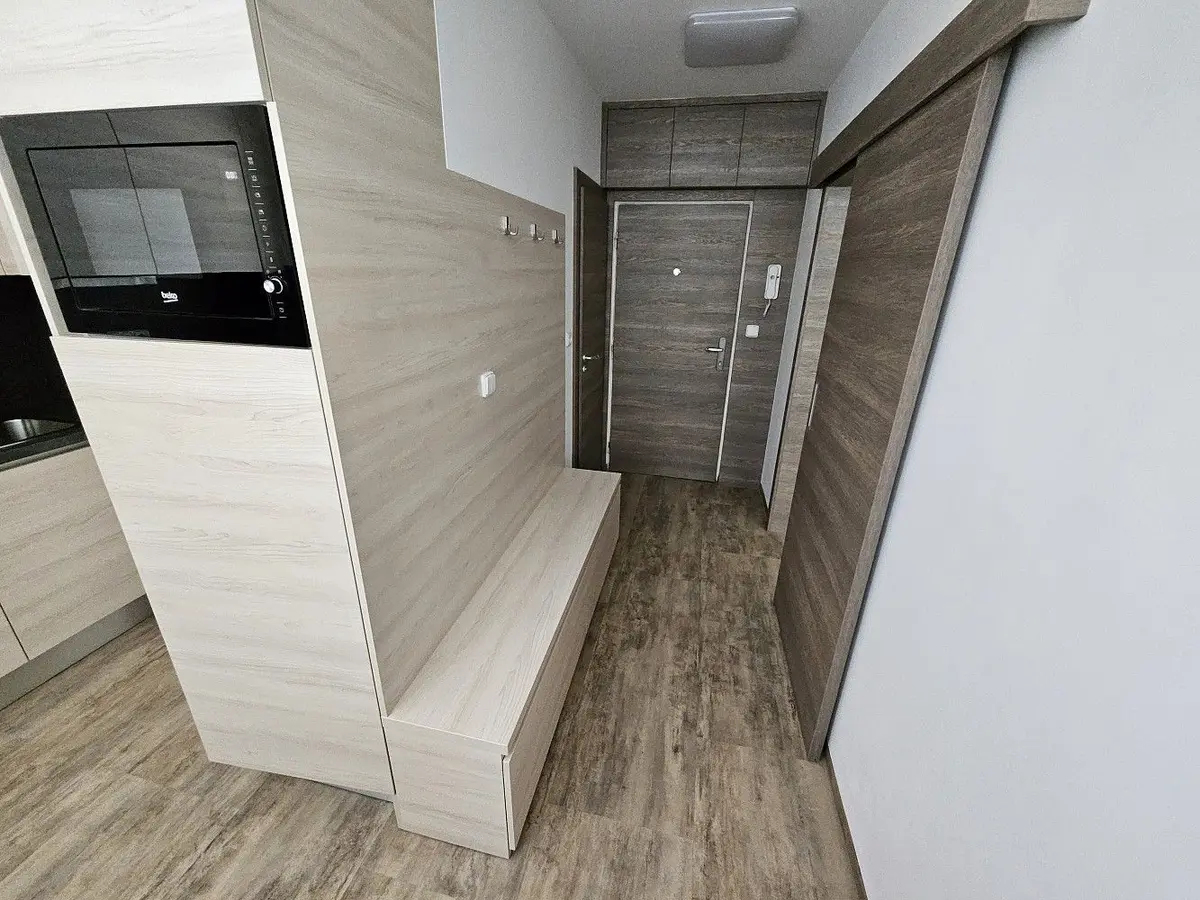 Prodej bytu 1+1 31 m², Dlouhá · Zlín - centrum · Zlín
