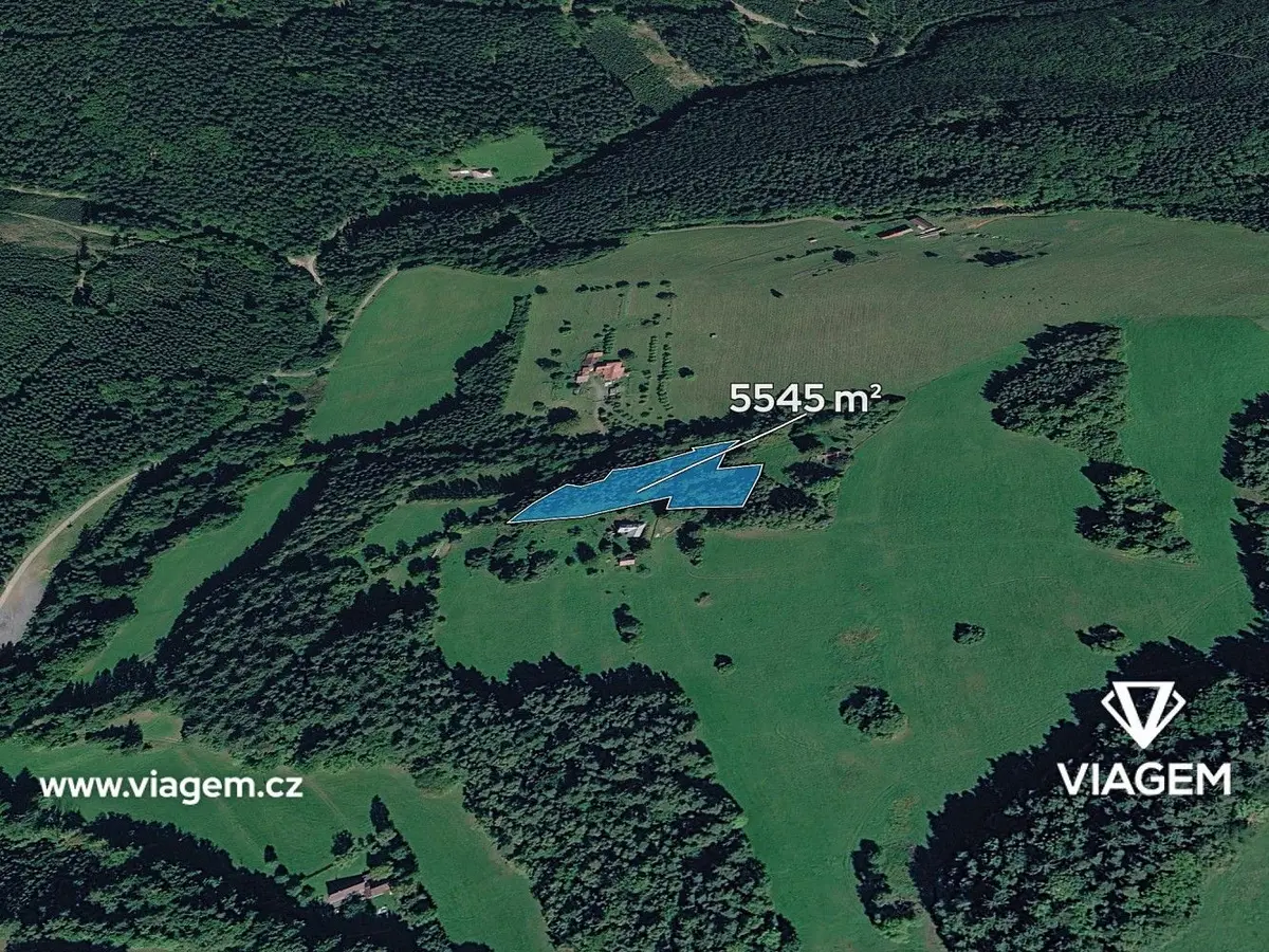 Prodej pozemku 4990 m², Valašská Senice