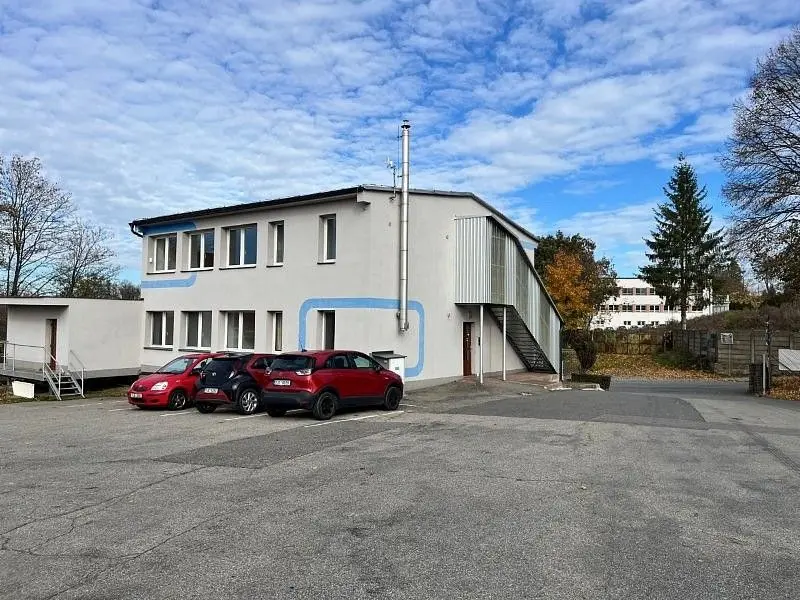Pronájem komerčního prostoru 250 m², Jihlava