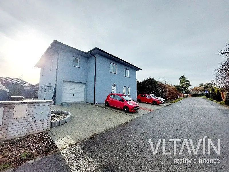 Pronájem bytu 2+kk 47 m², Za Klokočkou · Dolínek · Odolena Voda