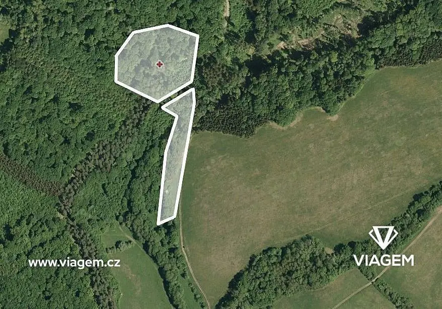 Prodej pozemku 699 m², Velký Ořechov