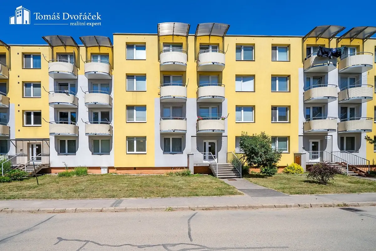 Prodej bytu 2+1 60 m², Osvobození · Tišnov