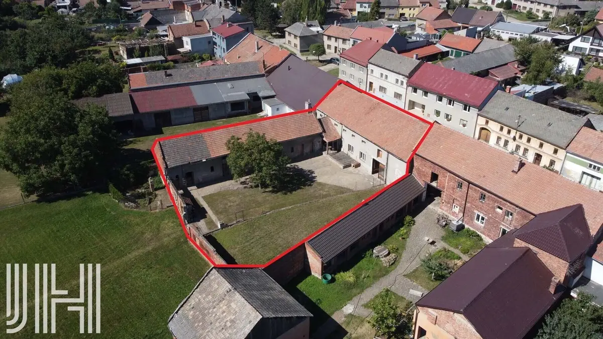 Prodej pozemku 1160 m², Čelčice