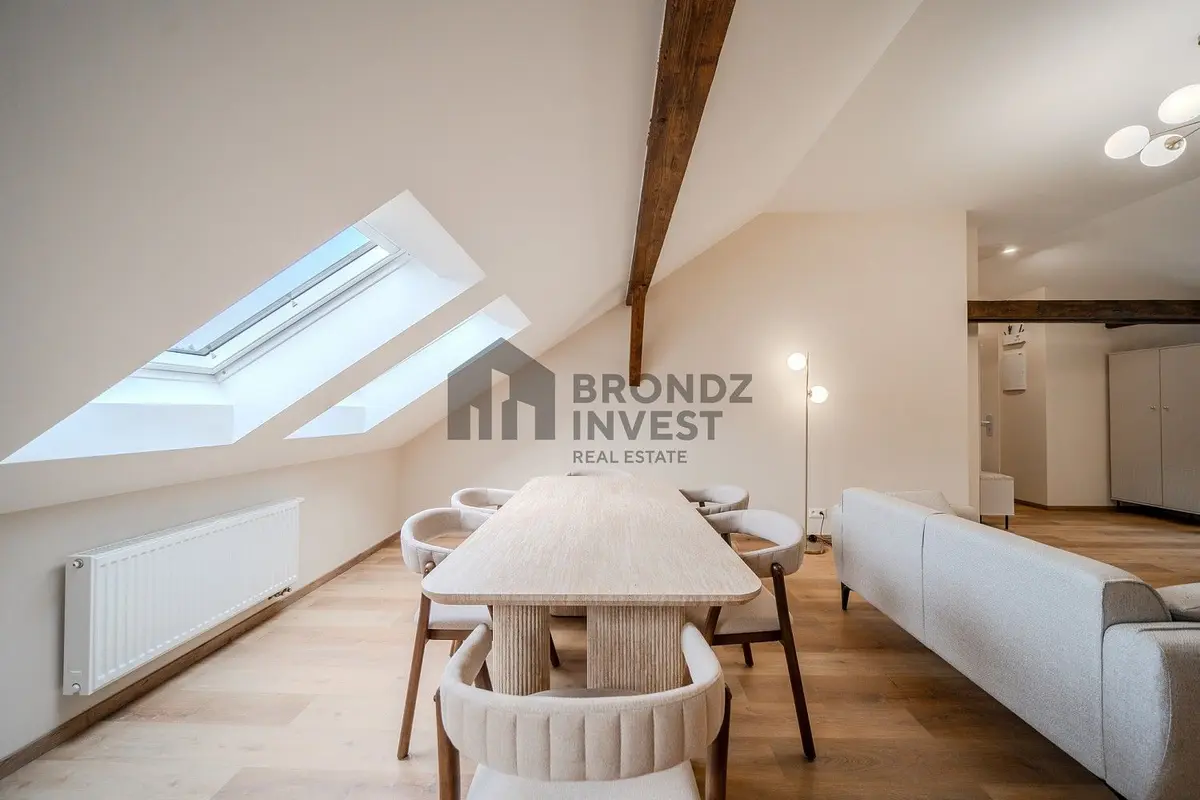 Pronájem bytu 1+kk 70 m², Francouzská · Vinohrady