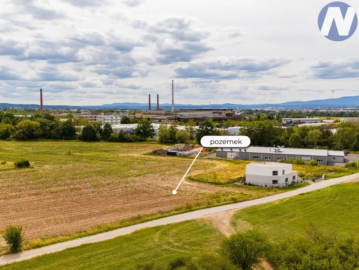 Prodej pozemku 1700 m², Úsilné