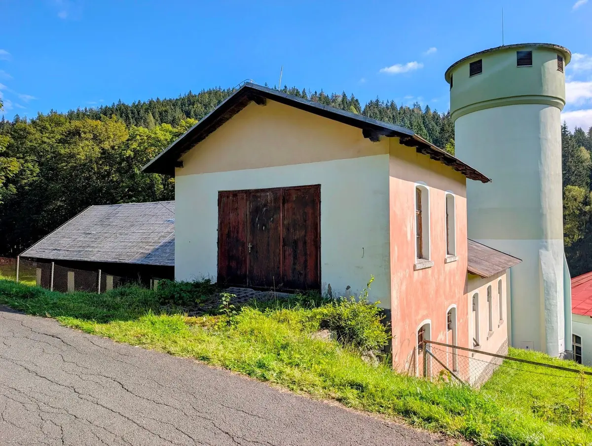 Prodej komerčního prostoru 112 m², Polubný · Kořenov