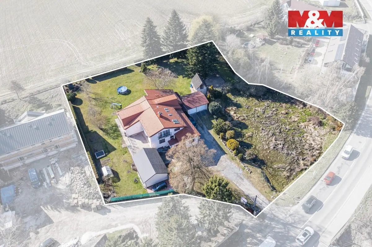 Prodej domu 374 m², Sulice