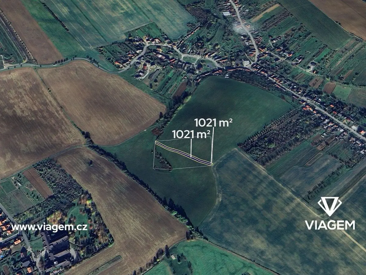 Prodej pozemku 291 m², Břestek
