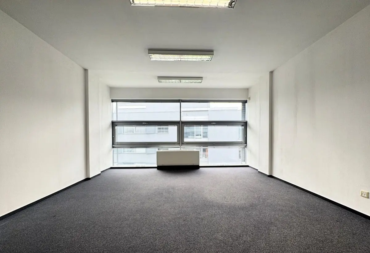 Pronájem komerčního prostoru 29 m², Bohdalecká · Michle