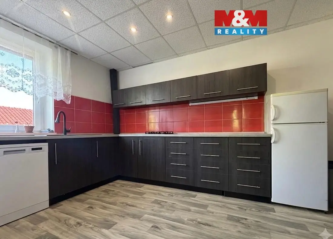 Prodej domu 306 m², Červený Hrádek u Jirkova · Jirkov