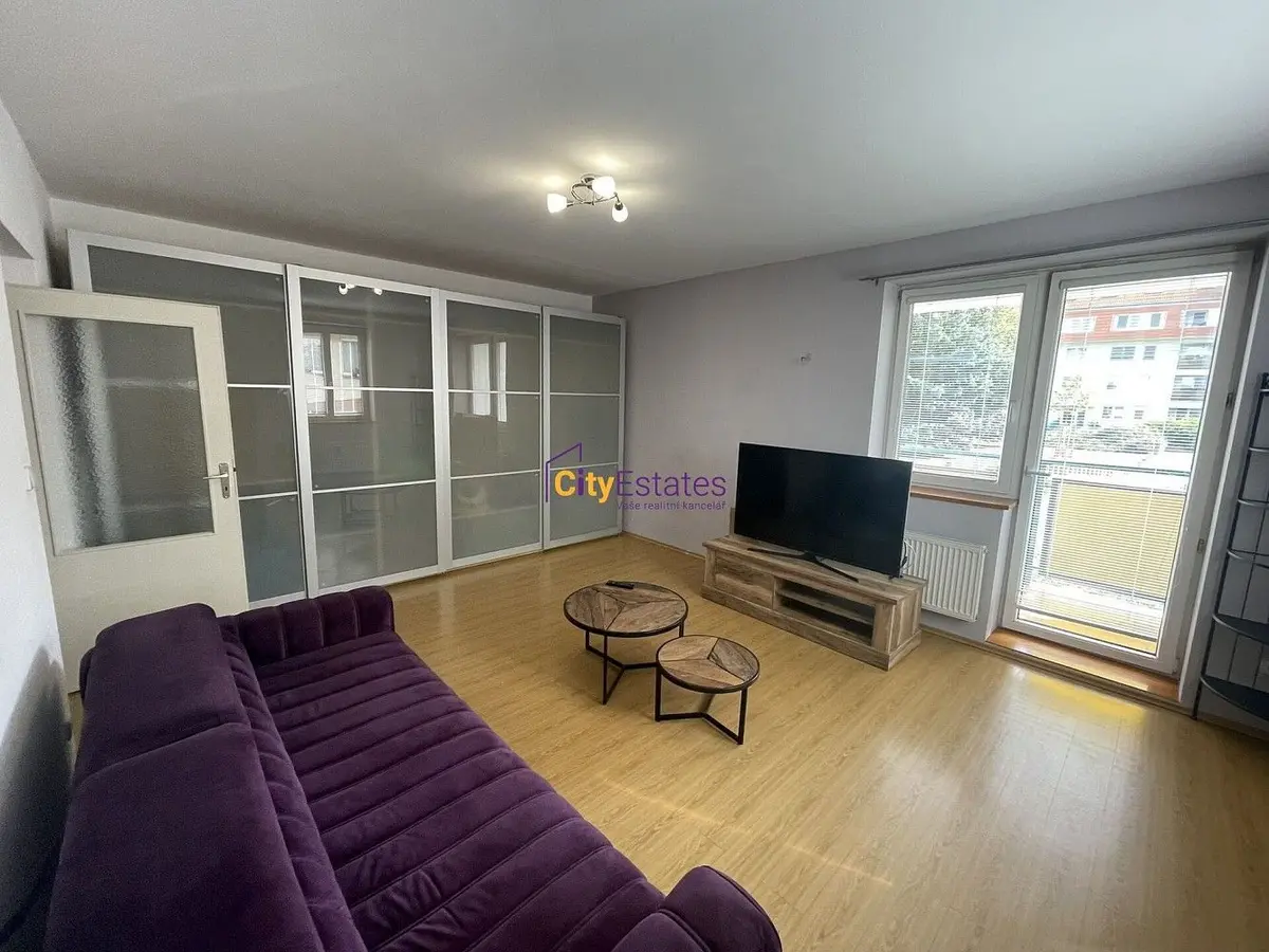 Pronájem bytu 2+1 72 m², K Horoměřicům · Suchdol