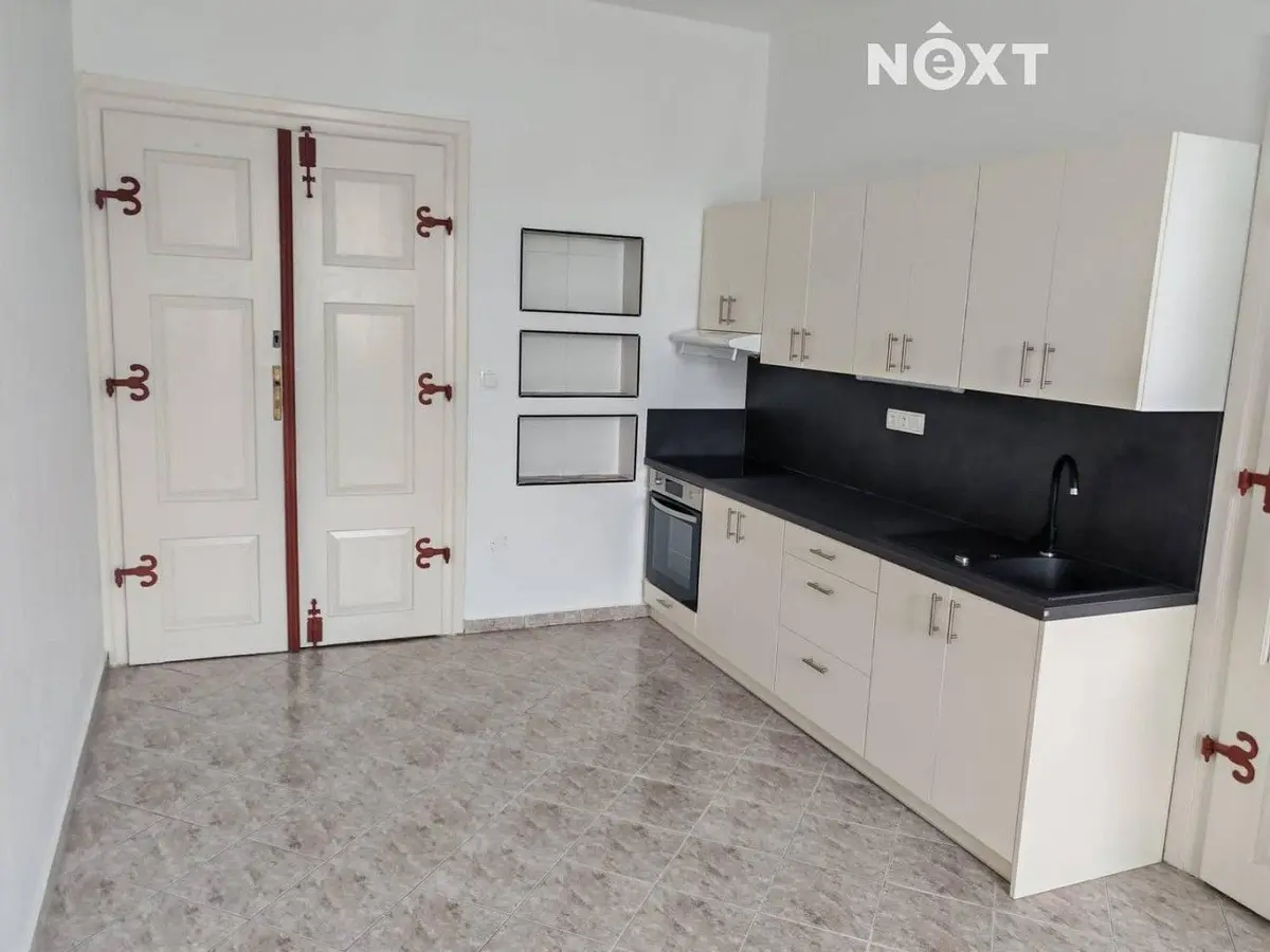Pronájem bytu 2+1 75 m², nám. Svobody · Vodňany