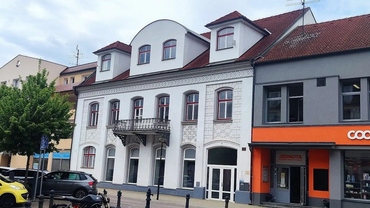 Pronájem komerčního prostoru 91 m², Palackého náměstí · Strakonice