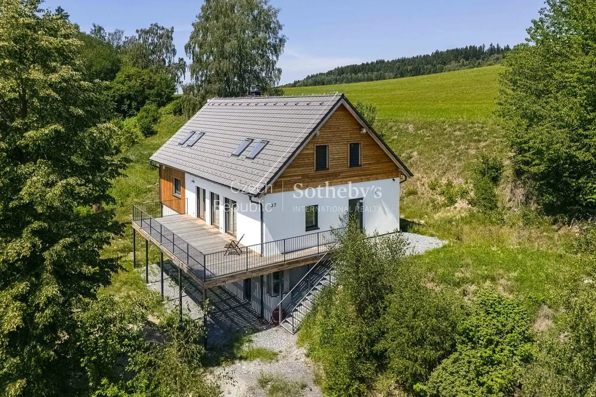 Prodej nemovitosti 320 m², Ostrov na Šumavě · Malšín
