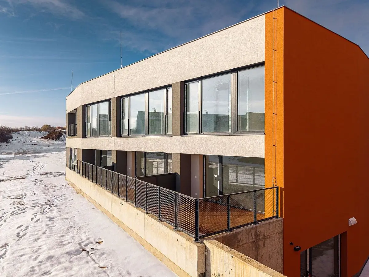 Prodej komerčního prostoru 90 m², Úvaly u Prahy · Úvaly