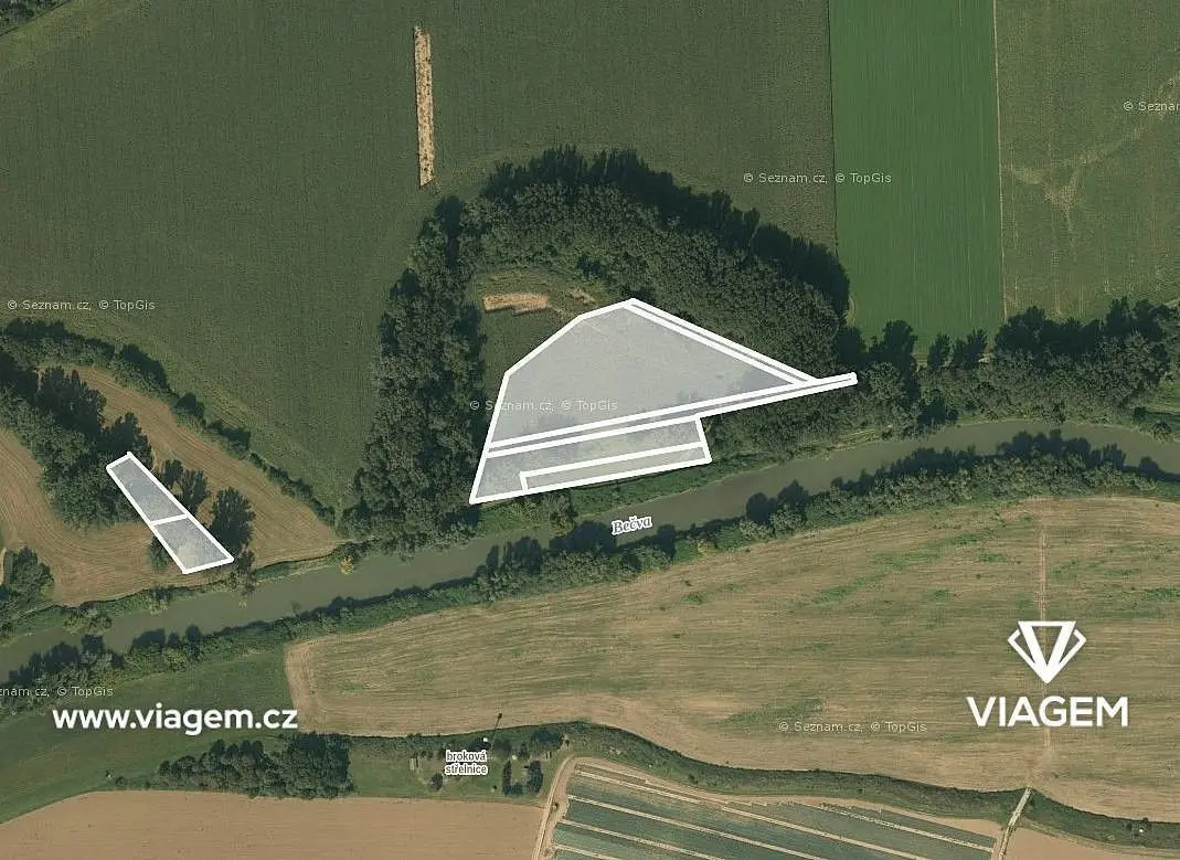 Prodej pozemku 2358 m², Troubky nad Bečvou · Troubky