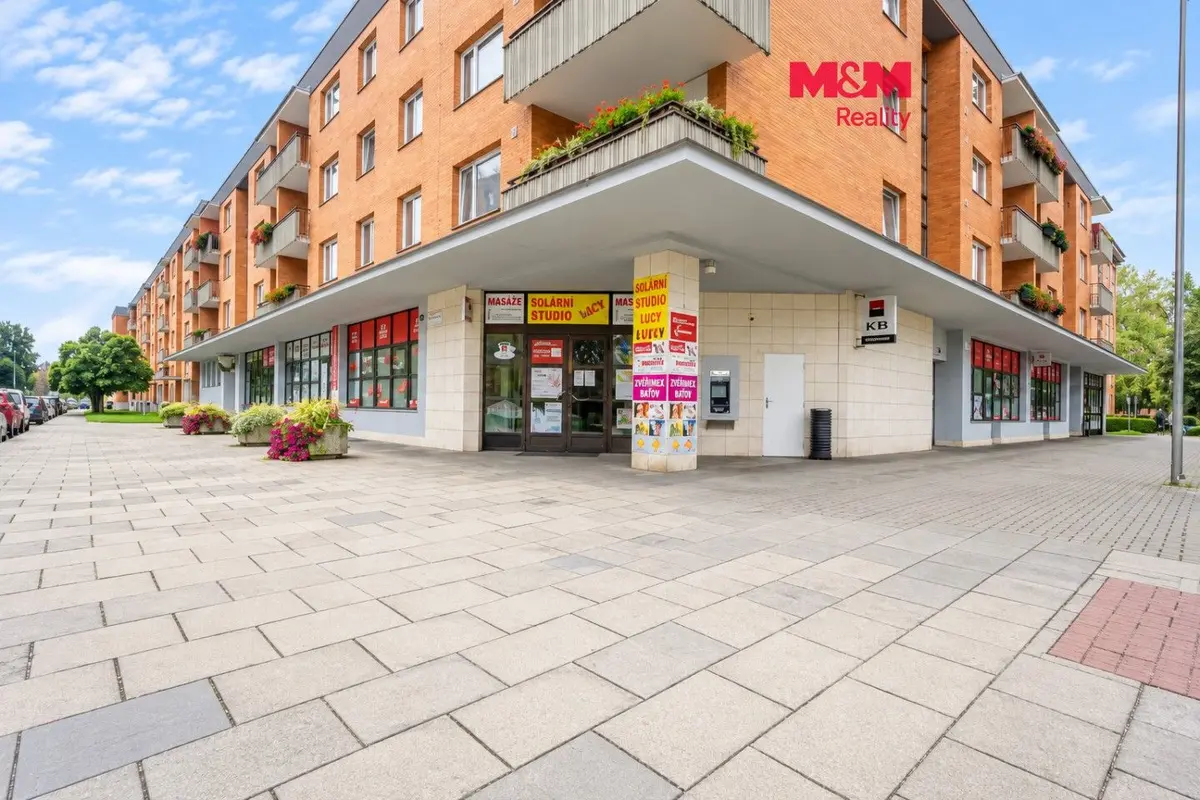 Prodej komerčního prostoru 750 m², Mánesova · Otrokovice