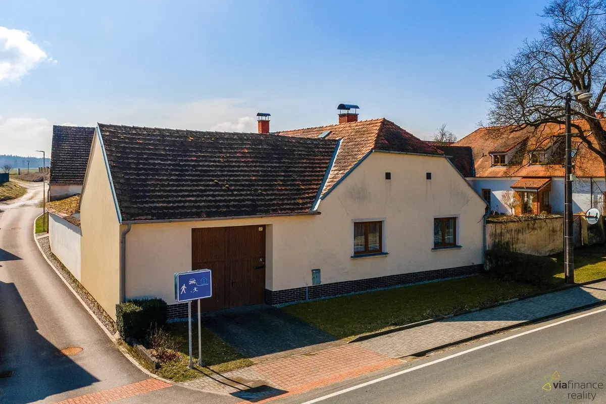 Prodej domu 100 m², Stará Dobev · Dobev