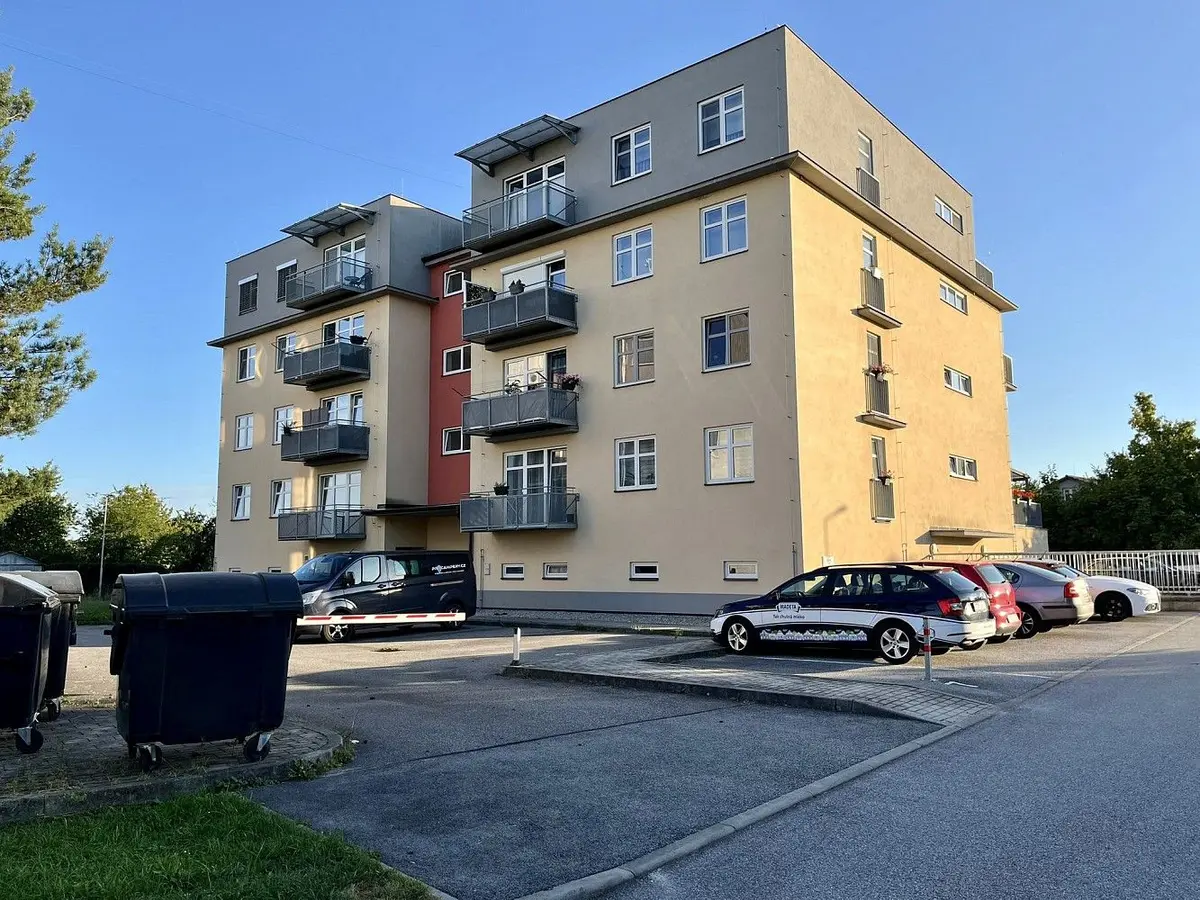 Prodej nemovitosti 13 m², Zahradní · Ševětín