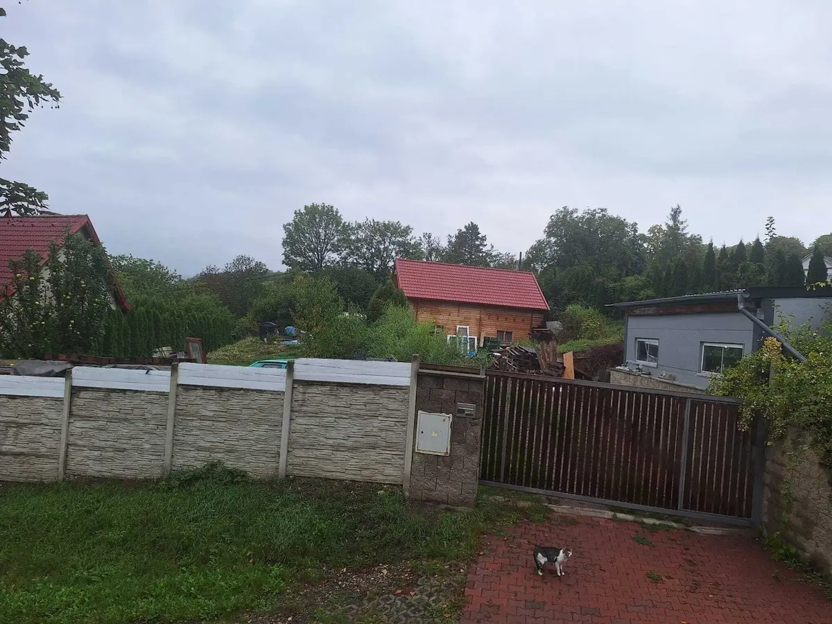 Prodej pozemku 1 m², U hřbitova · Bystřany