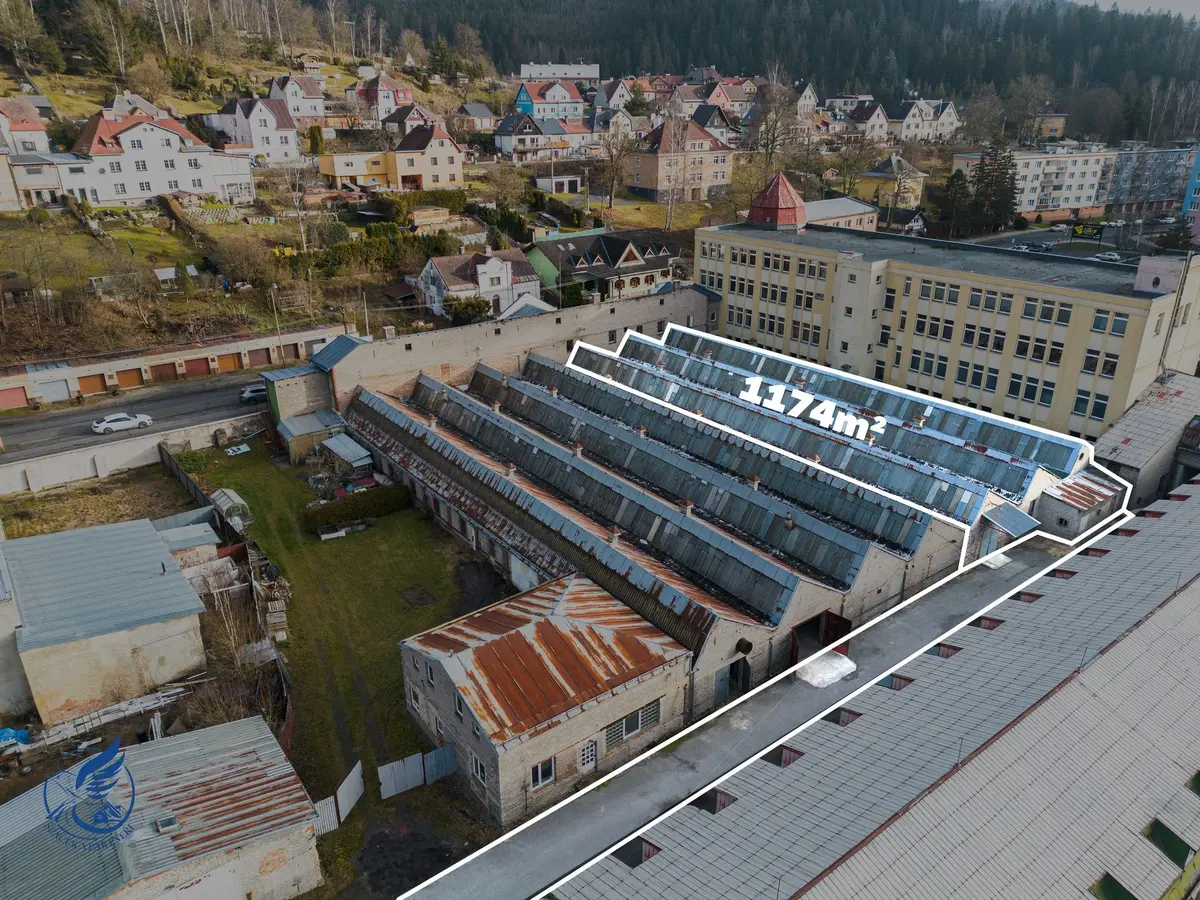 Prodej komerčního prostoru 1174 m², Kraslice