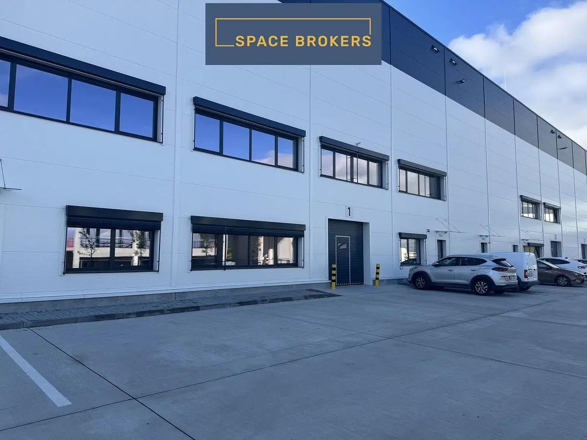 Pronájem komerčního prostoru 937 m², Kněžívka · Tuchoměřice