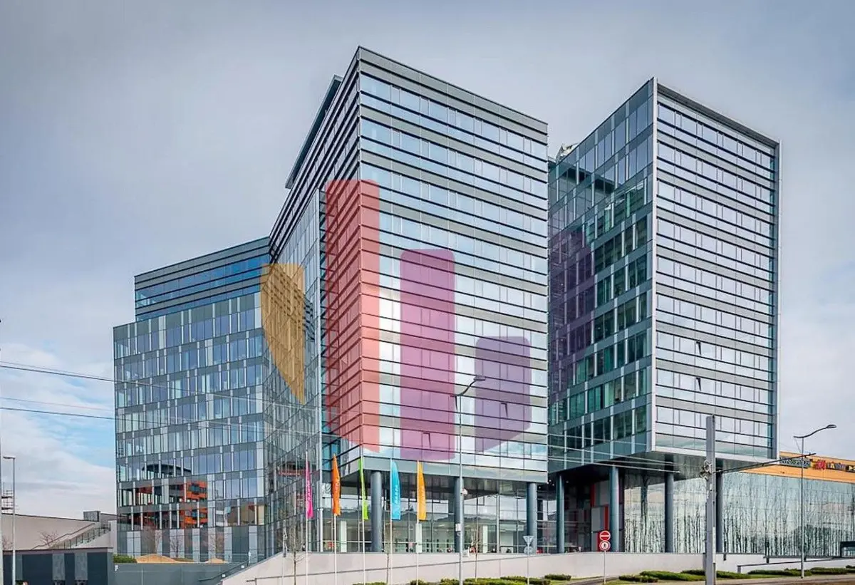 Pronájem komerčního prostoru 548 m², Českomoravská · Libeň
